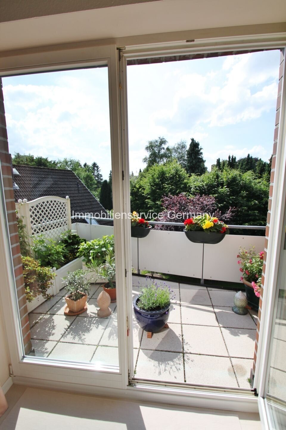 Stilvolle 3,5-Zimmerwohnung mit Fernblick – Modernes Wohnen in Mannheim